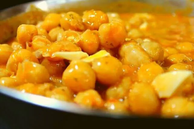 Cuinem cada dia com tu
ho faries a casa per a la teva família i els amics, receptes tradicionals i sense additius ni conservants.