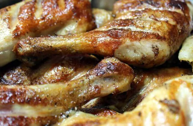 Carta de plats principals de menjar preparat a punt per emportar a La Ràpita